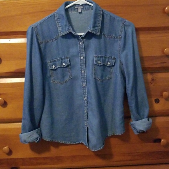 Charlotte Russe Tops - Charlotte Russe denim top